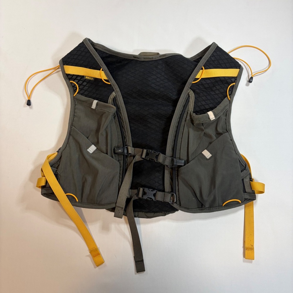 REI Co-op Swiftland 5 Running Hydration Vest Olive Green Yellow Trail Pack